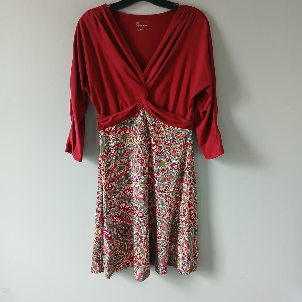 Title Nine Women's Size Small Twist Front Floral Dress 3/4 Sleeve Knee Length